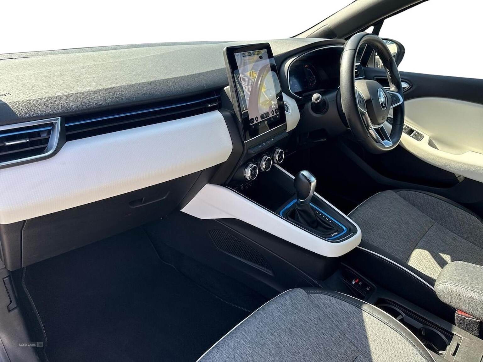 Mar 2021 Renault Clio 1.6 E-Tech Hybrid 140 Launch Edition 5Dr Auto