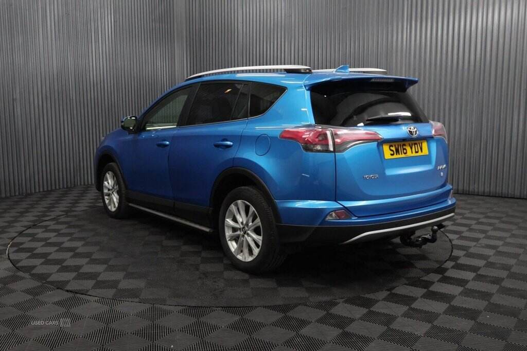 Apr 2016 Toyota RAV4 2.0 D-4D Excel 5dr 2WD