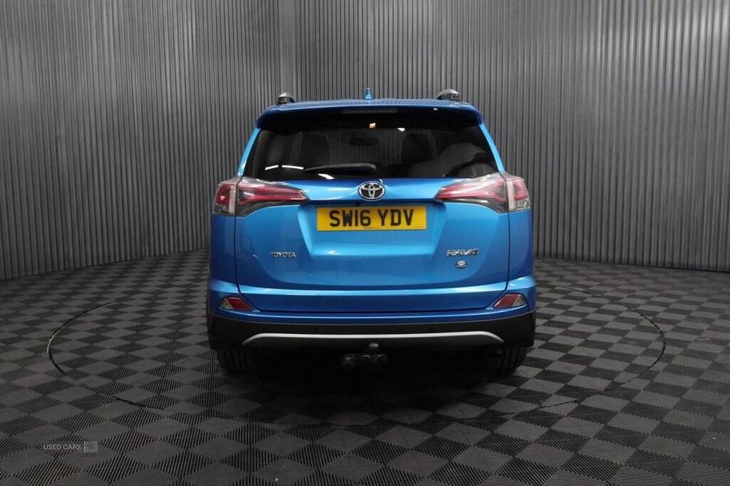 Apr 2016 Toyota RAV4 2.0 D-4D Excel 5dr 2WD