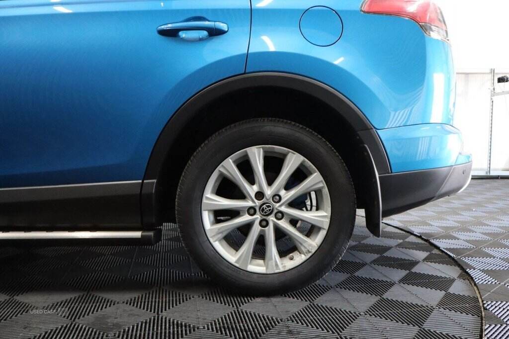Apr 2016 Toyota RAV4 2.0 D-4D Excel 5dr 2WD