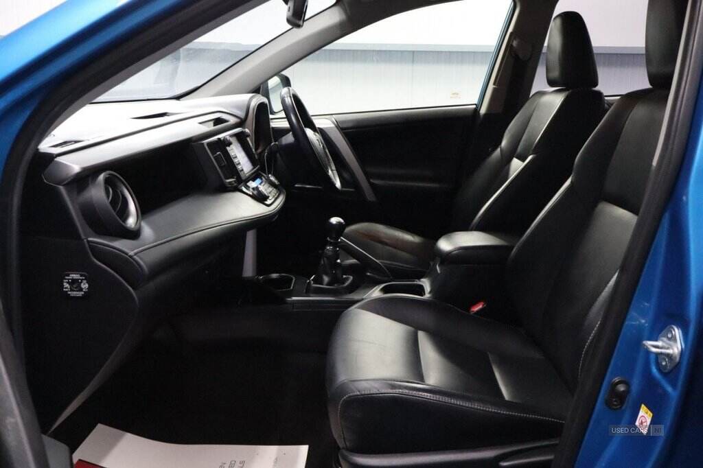 Apr 2016 Toyota RAV4 2.0 D-4D Excel 5dr 2WD