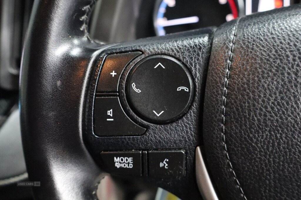 Apr 2016 Toyota RAV4 2.0 D-4D Excel 5dr 2WD