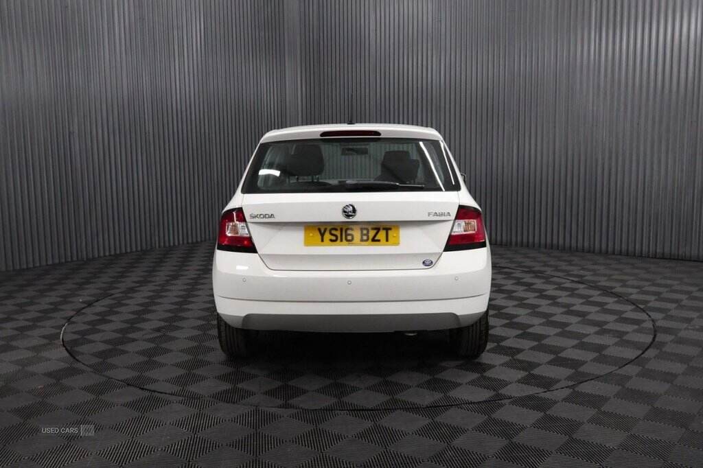 May 2016 Skoda Fabia 1.0 MPI SE 5dr