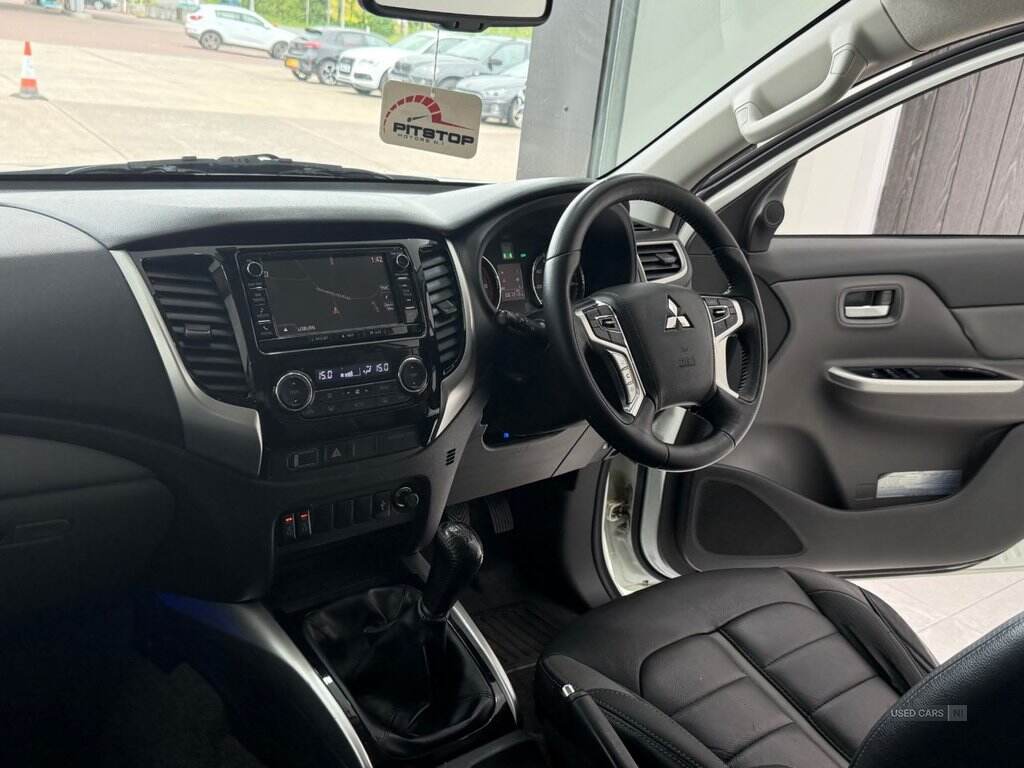 Jul 2017 Mitsubishi L200 Double Cab DI-D 178 Barbarian 4WD