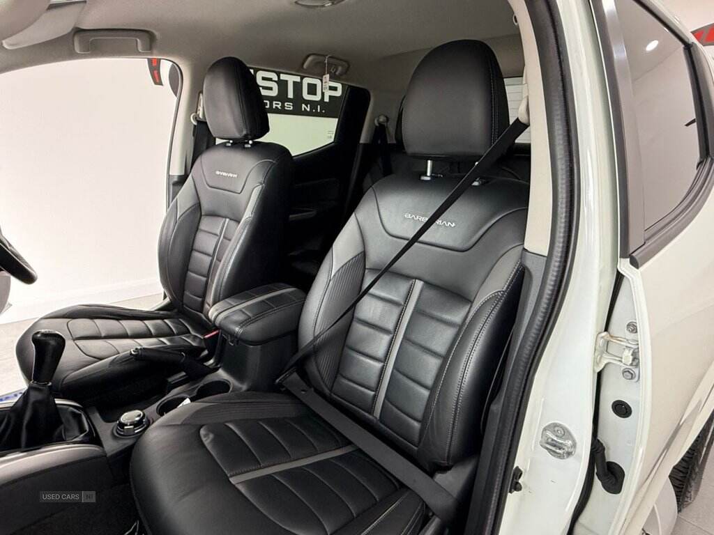Jul 2017 Mitsubishi L200 Double Cab DI-D 178 Barbarian 4WD