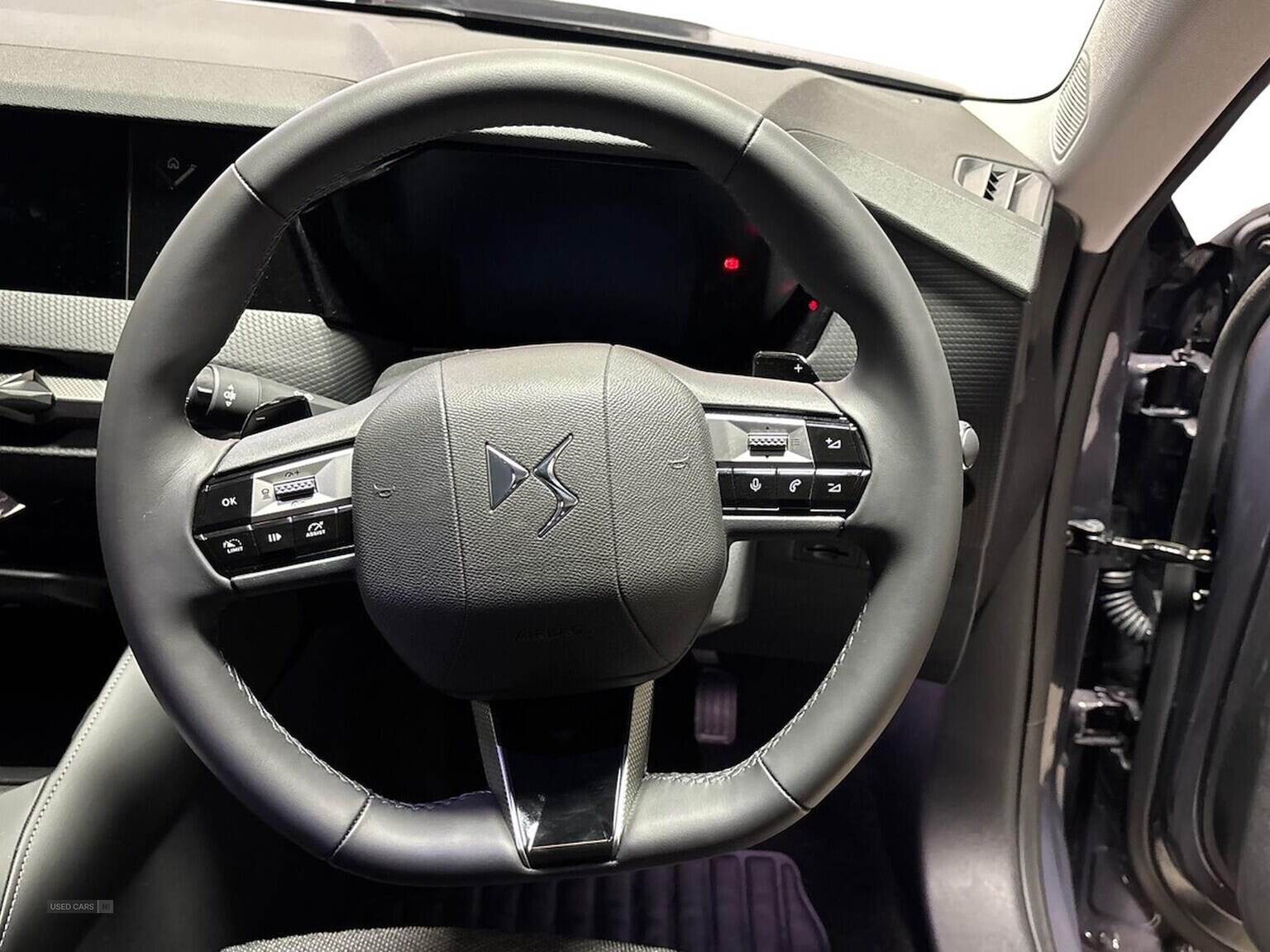 Jan 2025 DS DS4 1.2 Hybrid 136 Pallas 55 5Dr E-Dsc