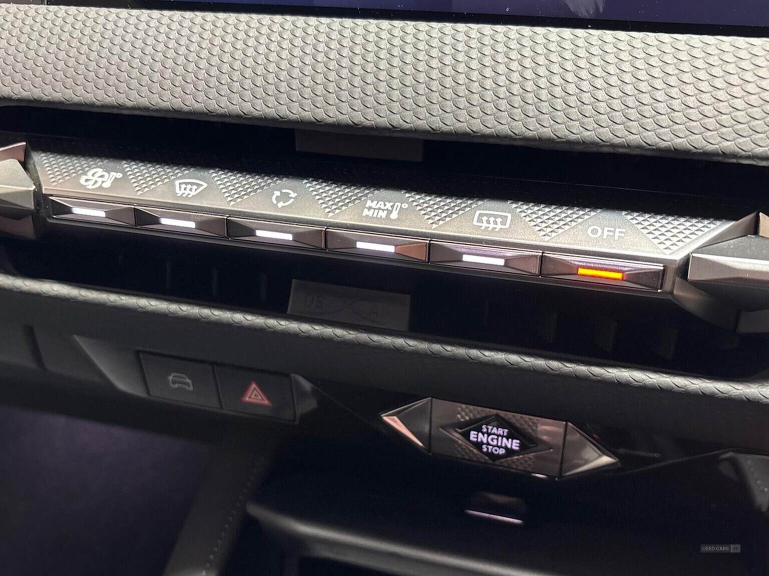 Jan 2025 DS DS4 1.2 Hybrid 136 Pallas 55 5Dr E-Dsc