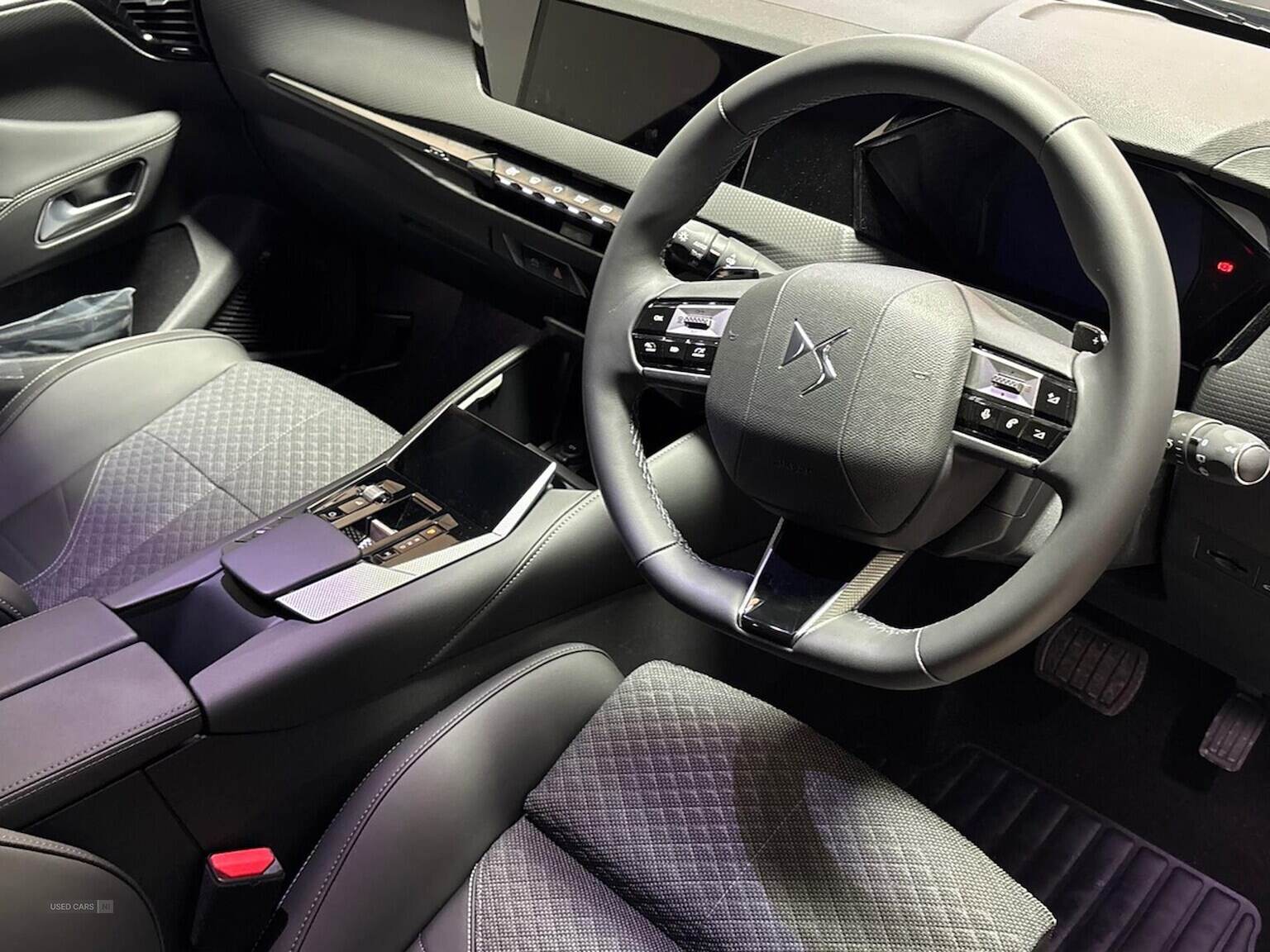 Jan 2025 DS DS4 1.2 Hybrid 136 Pallas 55 5Dr E-Dsc