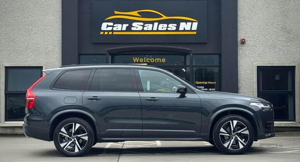 Jan 2020 Volvo XC90 2.0 B5D [235] R DESIGN 5dr AWD Geartronic