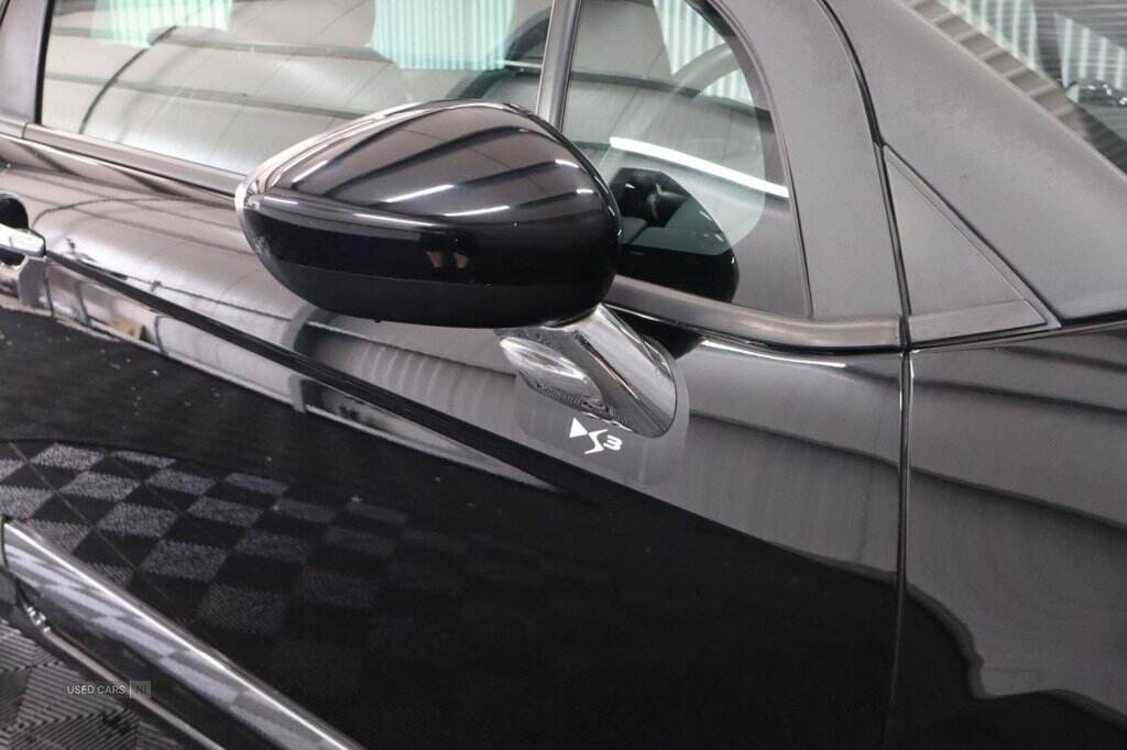 Dec 2015 DS AUTOMOBILES 1.6 BlueHDi DStyle Nav 3dr