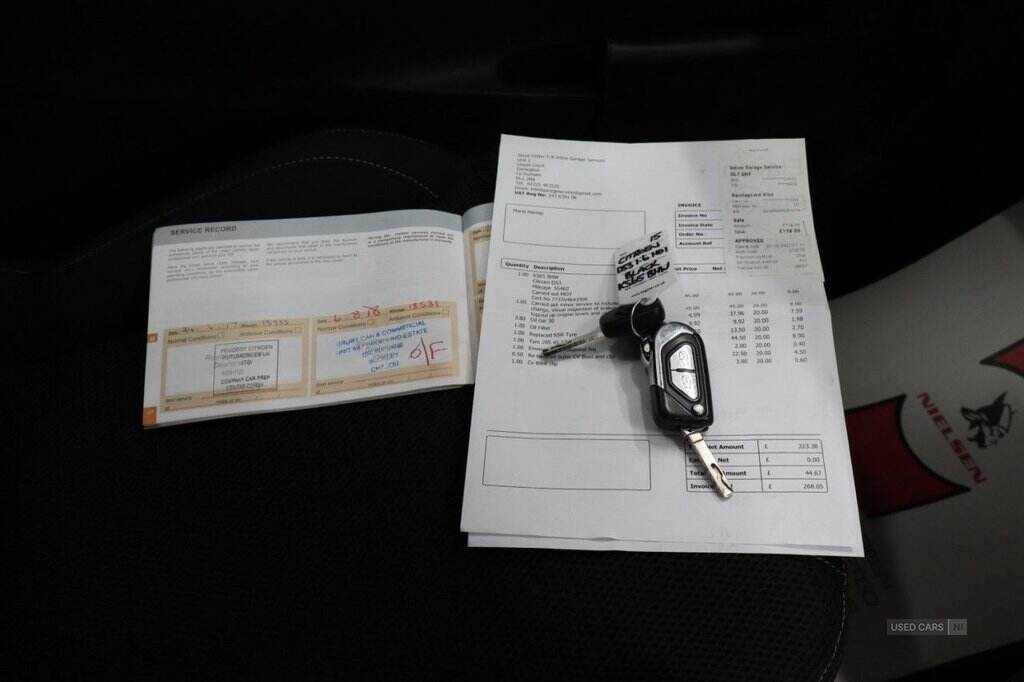 Dec 2015 DS AUTOMOBILES 1.6 BlueHDi DStyle Nav 3dr
