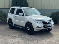 Mitsubishi Shogun 3.2 Shogun Barbarian DI-D Auto 4WD 3dr in Down