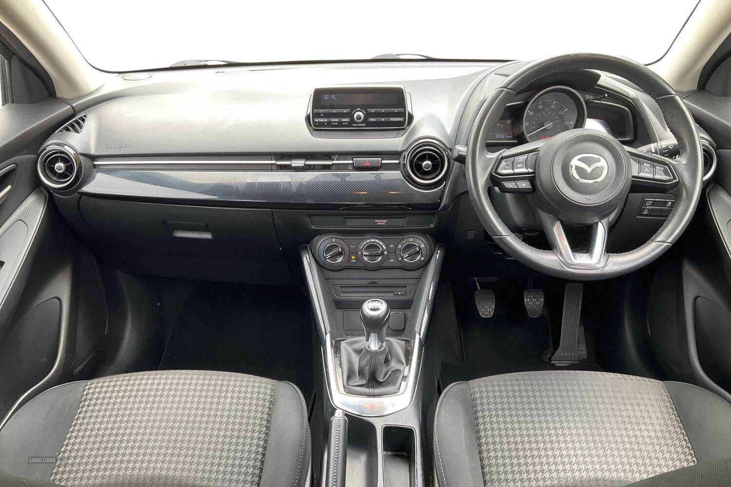 Oct 2017 Mazda 2 1.5 75 SE-L 5dr