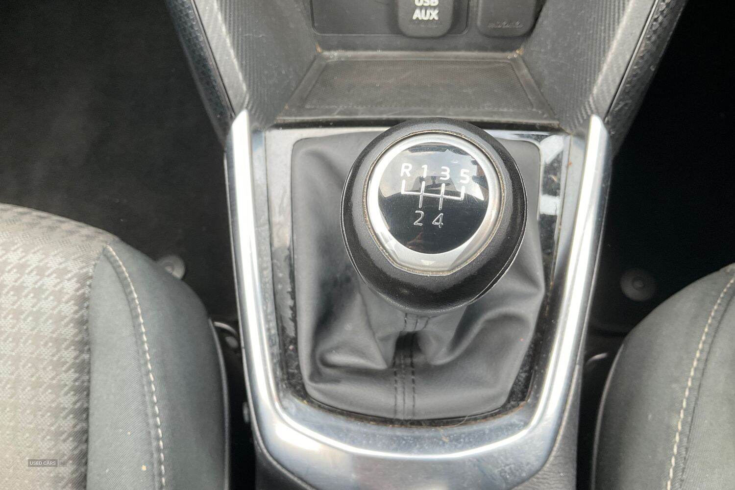 Oct 2017 Mazda 2 1.5 75 SE-L 5dr