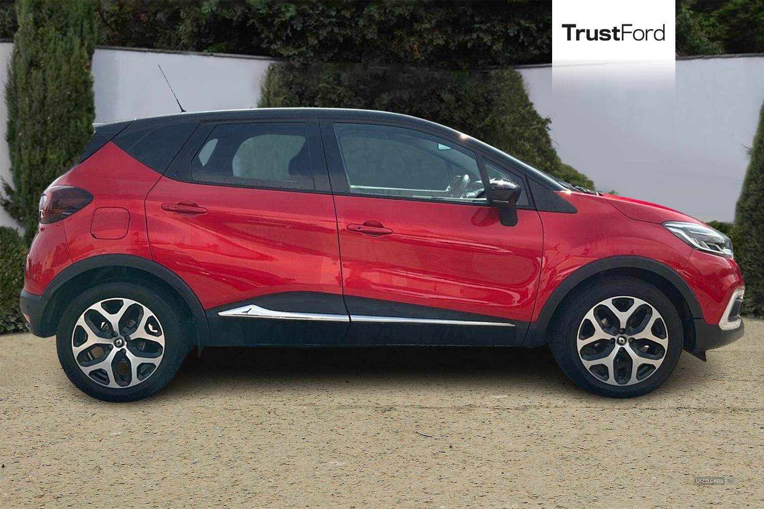 Jun 2019 Renault Captur 0.9 TCE 90 GT Line 5dr