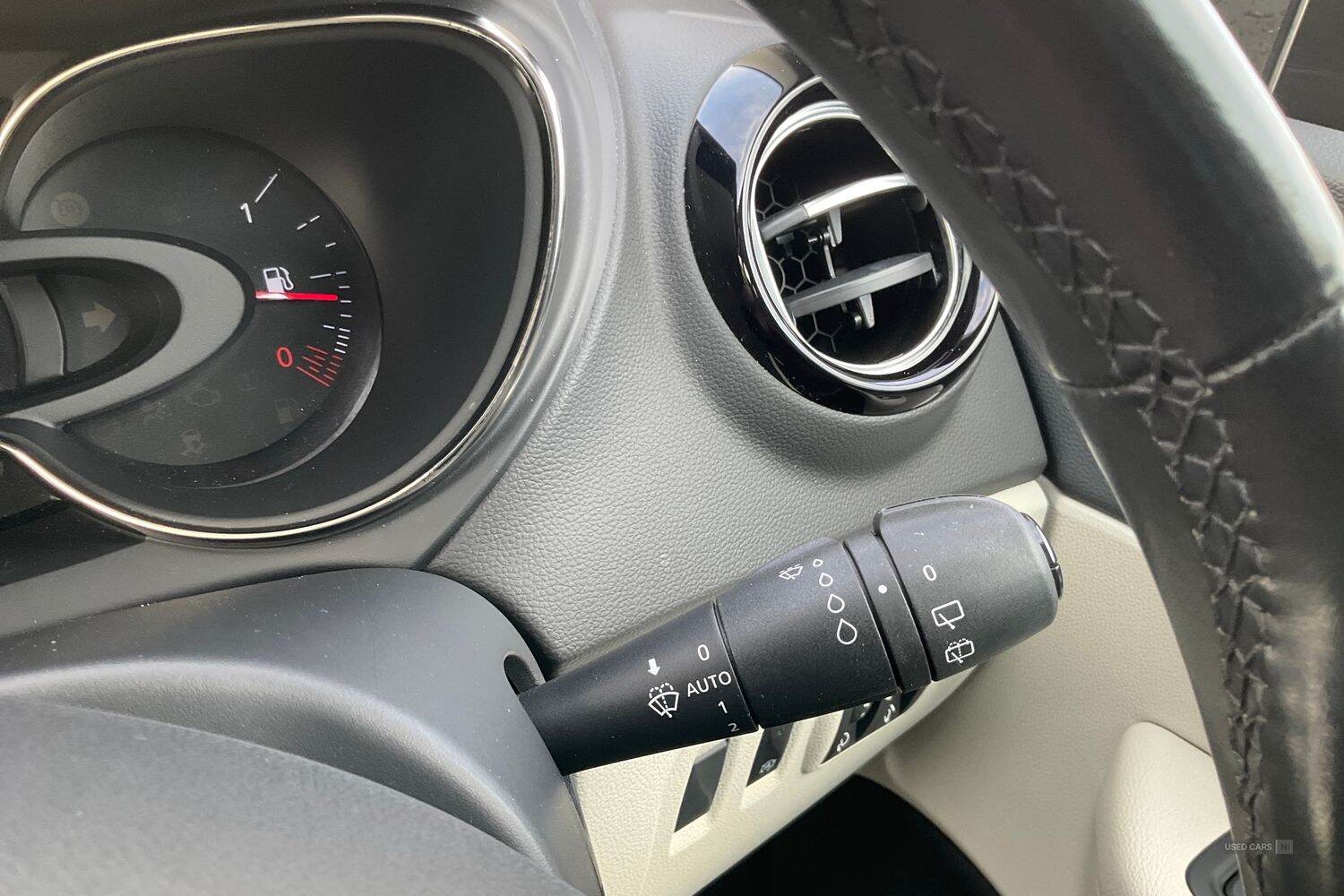 Jun 2019 Renault Captur 0.9 TCE 90 GT Line 5dr