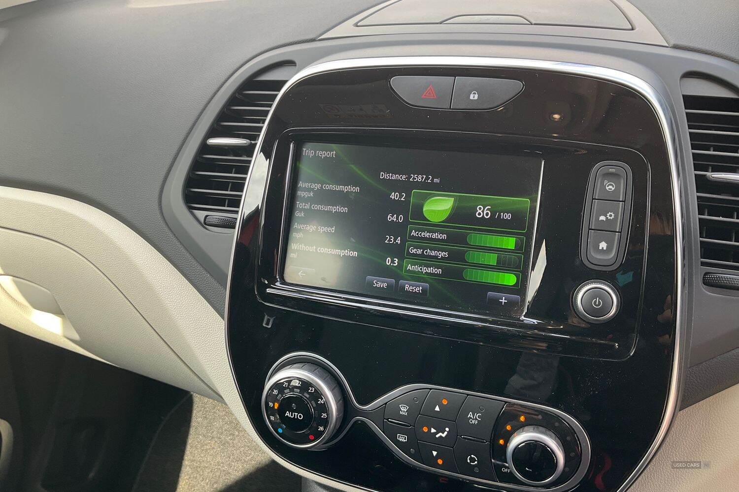 Jun 2019 Renault Captur 0.9 TCE 90 GT Line 5dr