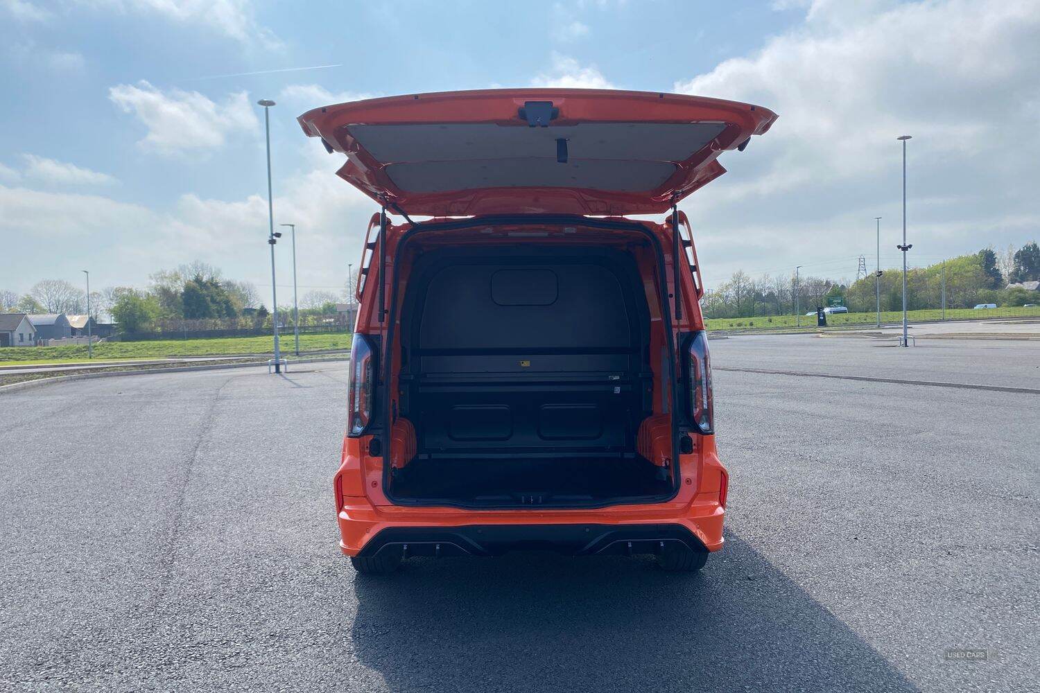 Ford Transit Custom 320 MSRT AUTO L2 LWB Double Cab In Van 2.5 232PS PHEV CVT 6.2 FWD Low Roof, LIFTGATE REAR CARGO DOORS, TOW BAR
