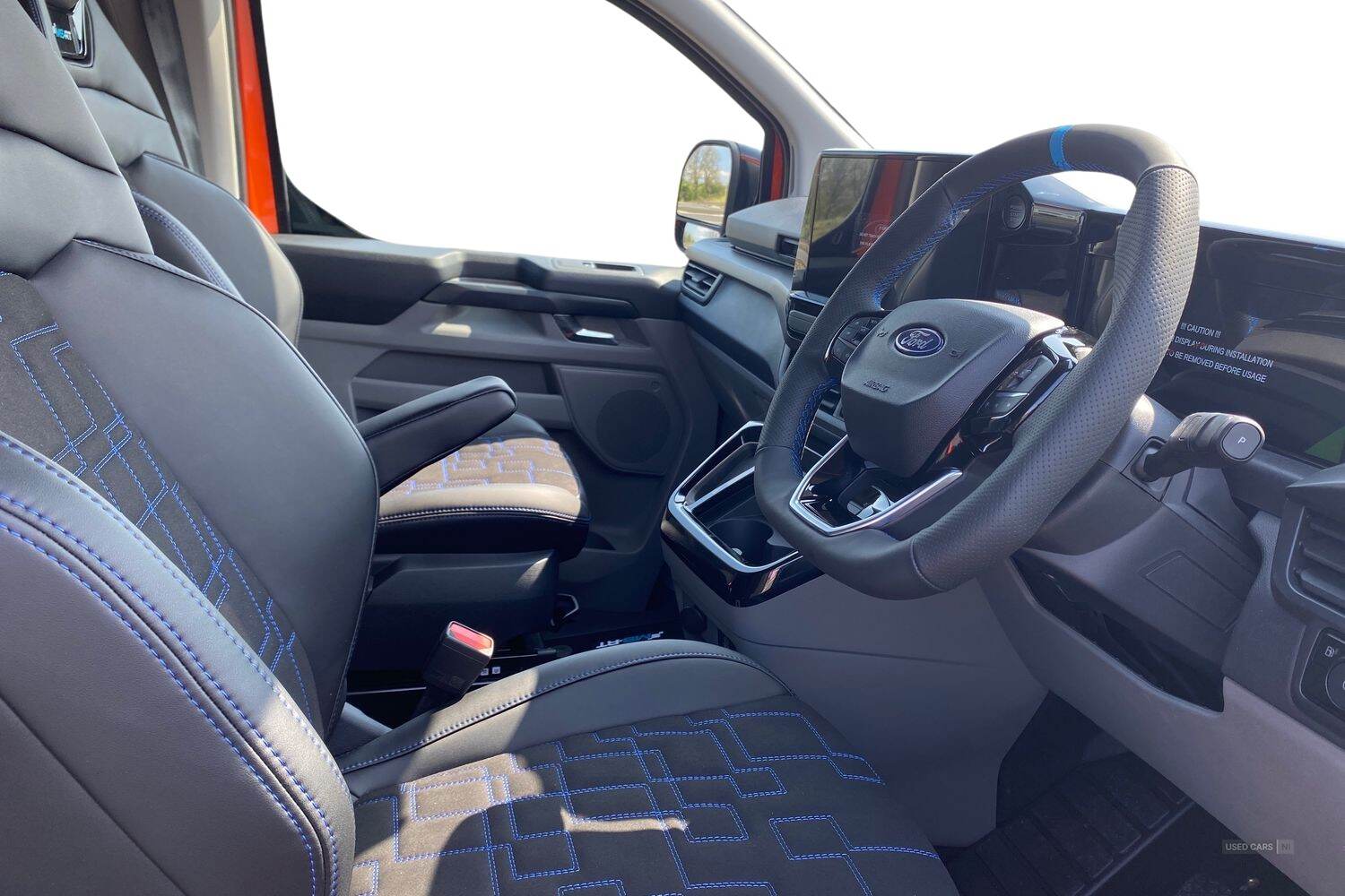 Ford Transit Custom 320 MSRT AUTO L2 LWB Double Cab In Van 2.5 232PS PHEV CVT 6.2 FWD Low Roof, LIFTGATE REAR CARGO DOORS, TOW BAR