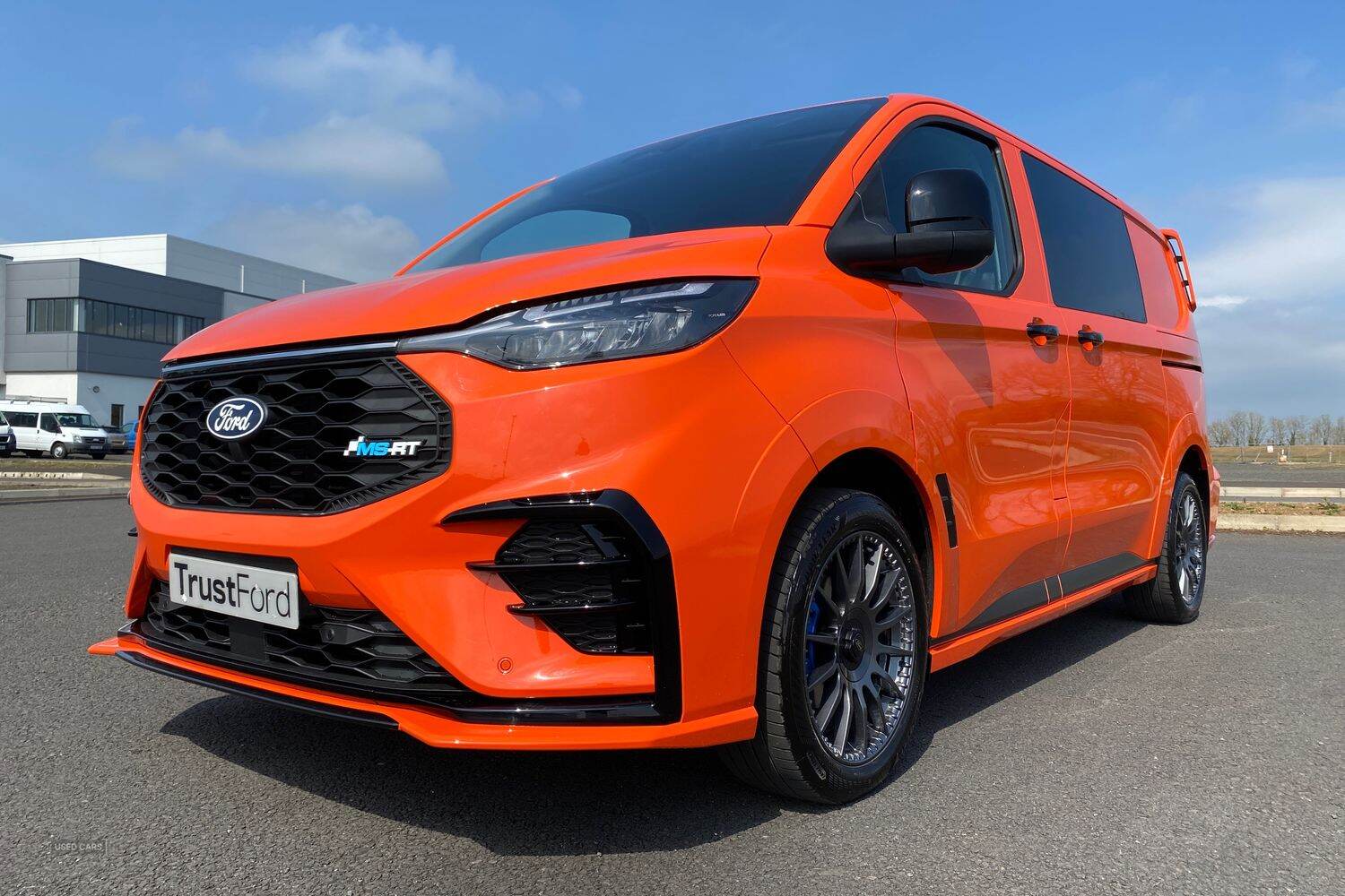 Ford Transit Custom 320 MSRT AUTO L2 LWB Double Cab In Van 2.5 232PS PHEV CVT 6.2 FWD Low Roof, LIFTGATE REAR CARGO DOORS, TOW BAR