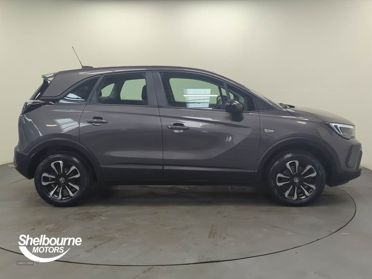 Mar 2022 Vauxhall Crossland 1.2 Turbo Design 5dr