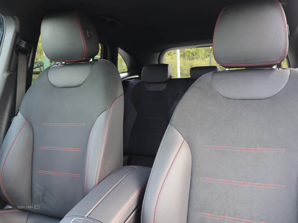 Apr 2022 Mercedes-Benz EQA EQA 350 4Matic 215kW AMG Line 66.5kWh 5dr Auto