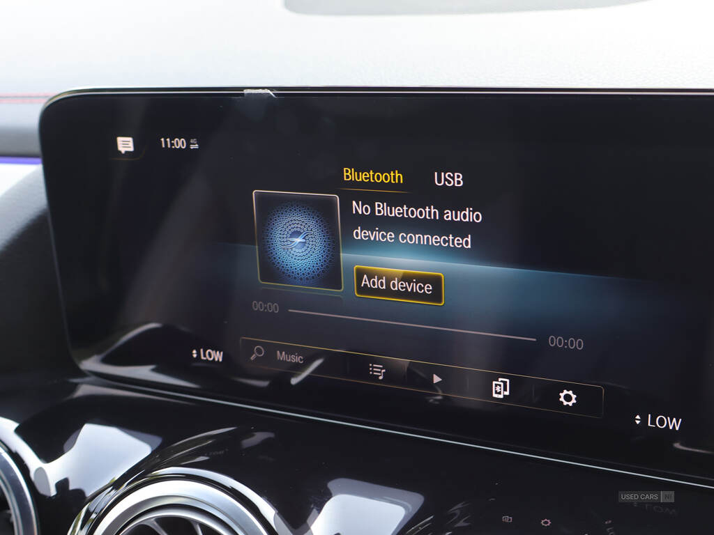 Apr 2022 Mercedes-Benz EQA EQA 350 4Matic 215kW AMG Line 66.5kWh 5dr Auto