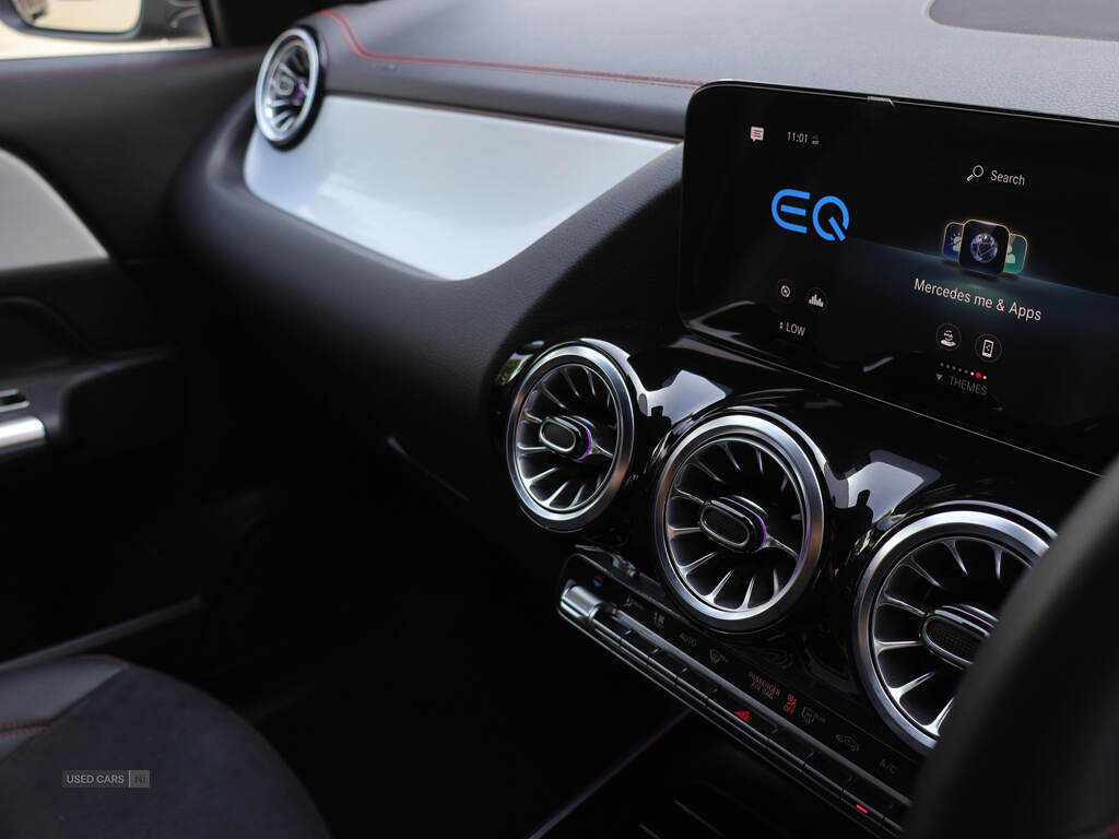 Apr 2022 Mercedes-Benz EQA EQA 350 4Matic 215kW AMG Line 66.5kWh 5dr Auto