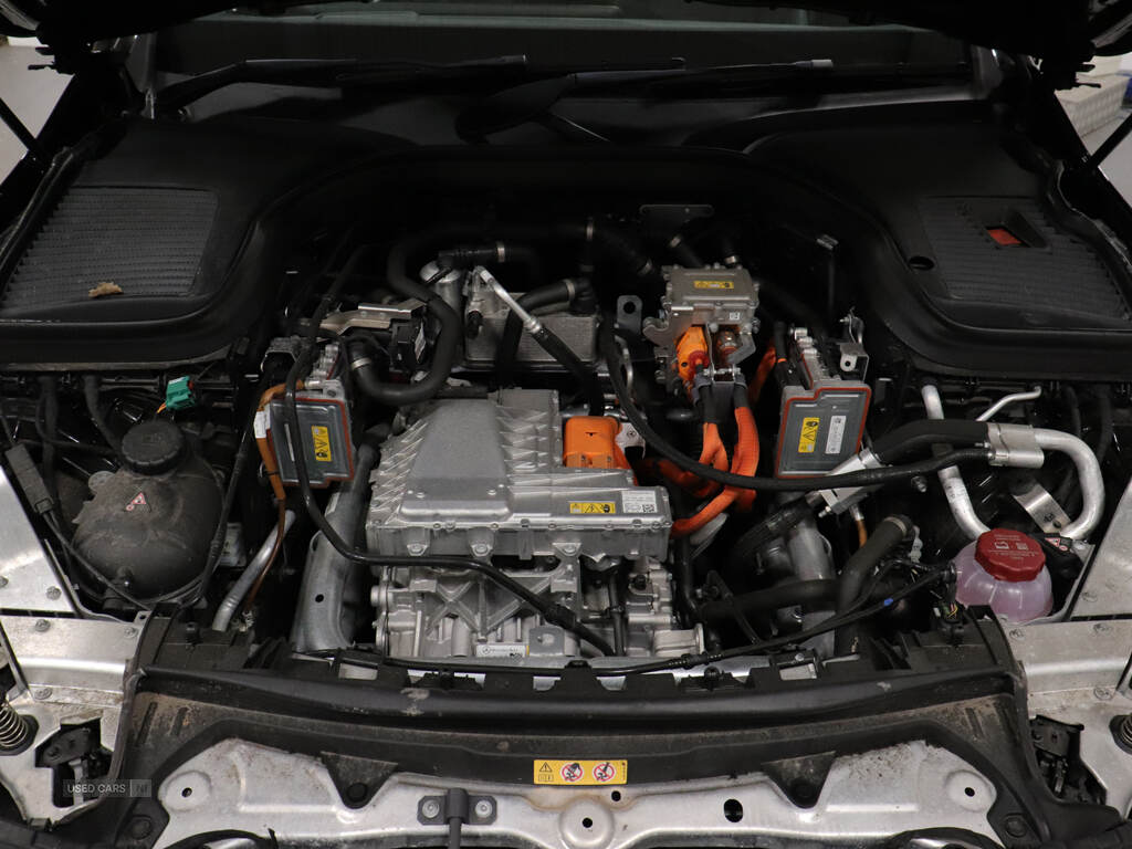 Oct 2023 Mercedes-Benz EQC EQC 400 300kW AMG Line Premium Plus 80kWh 5dr Auto