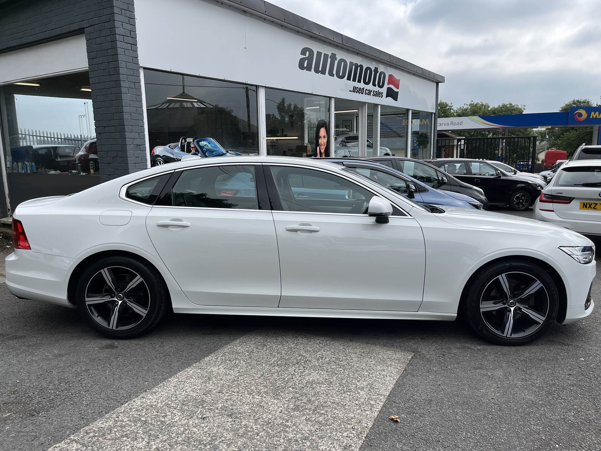 Mar 2019 Volvo S90 2.0 D4 R DESIGN 4dr Geartronic