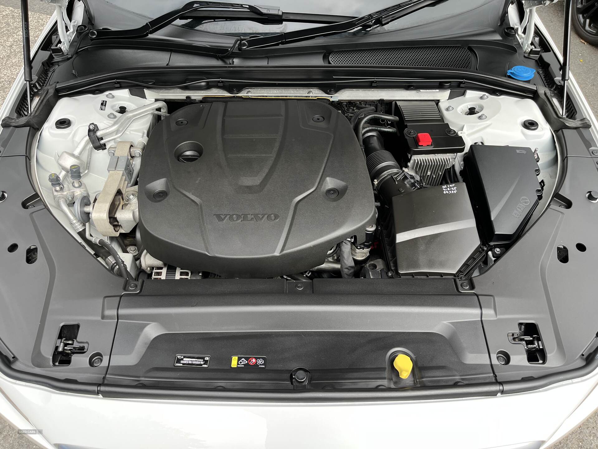Mar 2019 Volvo S90 2.0 D4 R DESIGN 4dr Geartronic