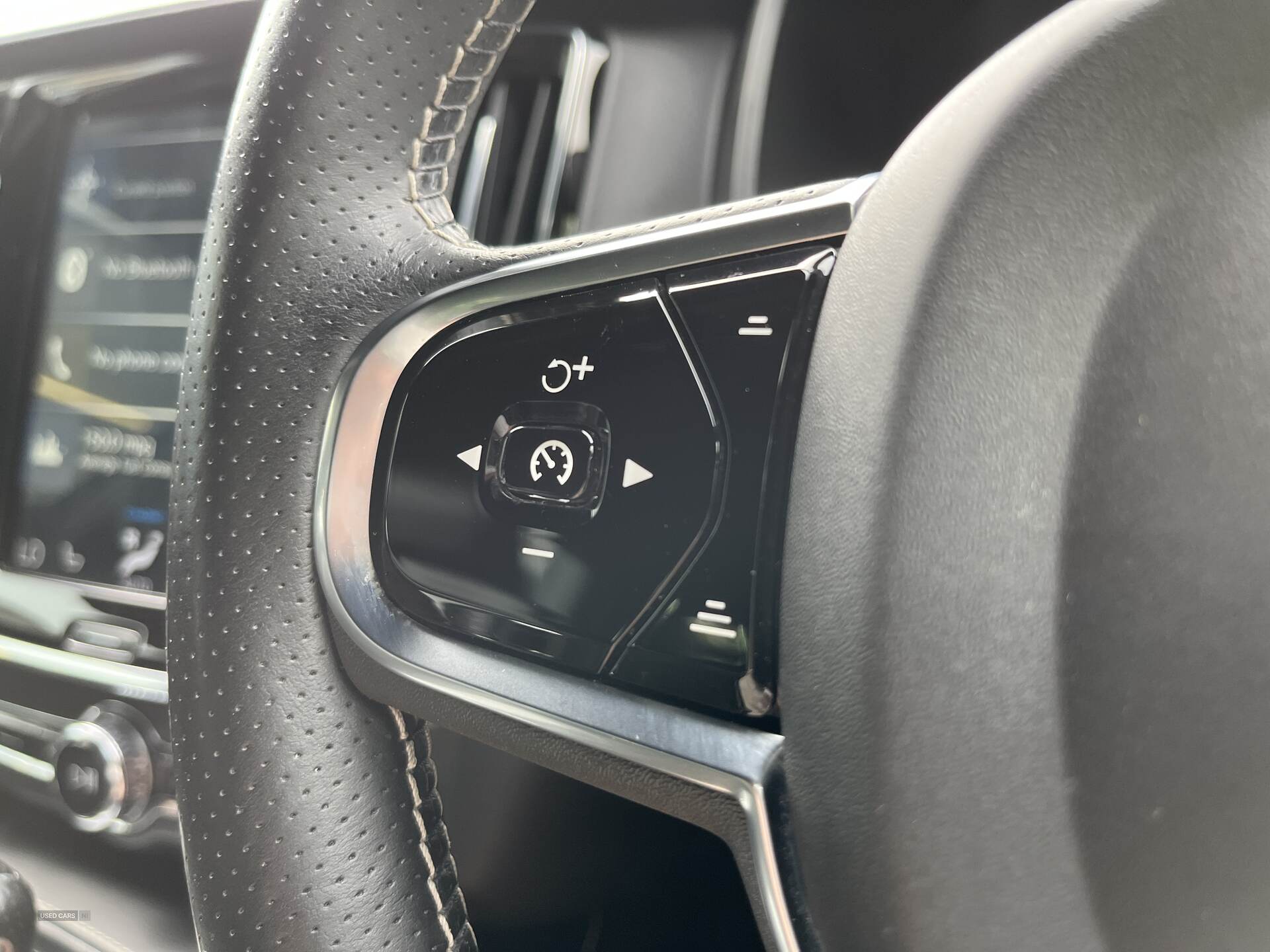 Mar 2019 Volvo S90 2.0 D4 R DESIGN 4dr Geartronic
