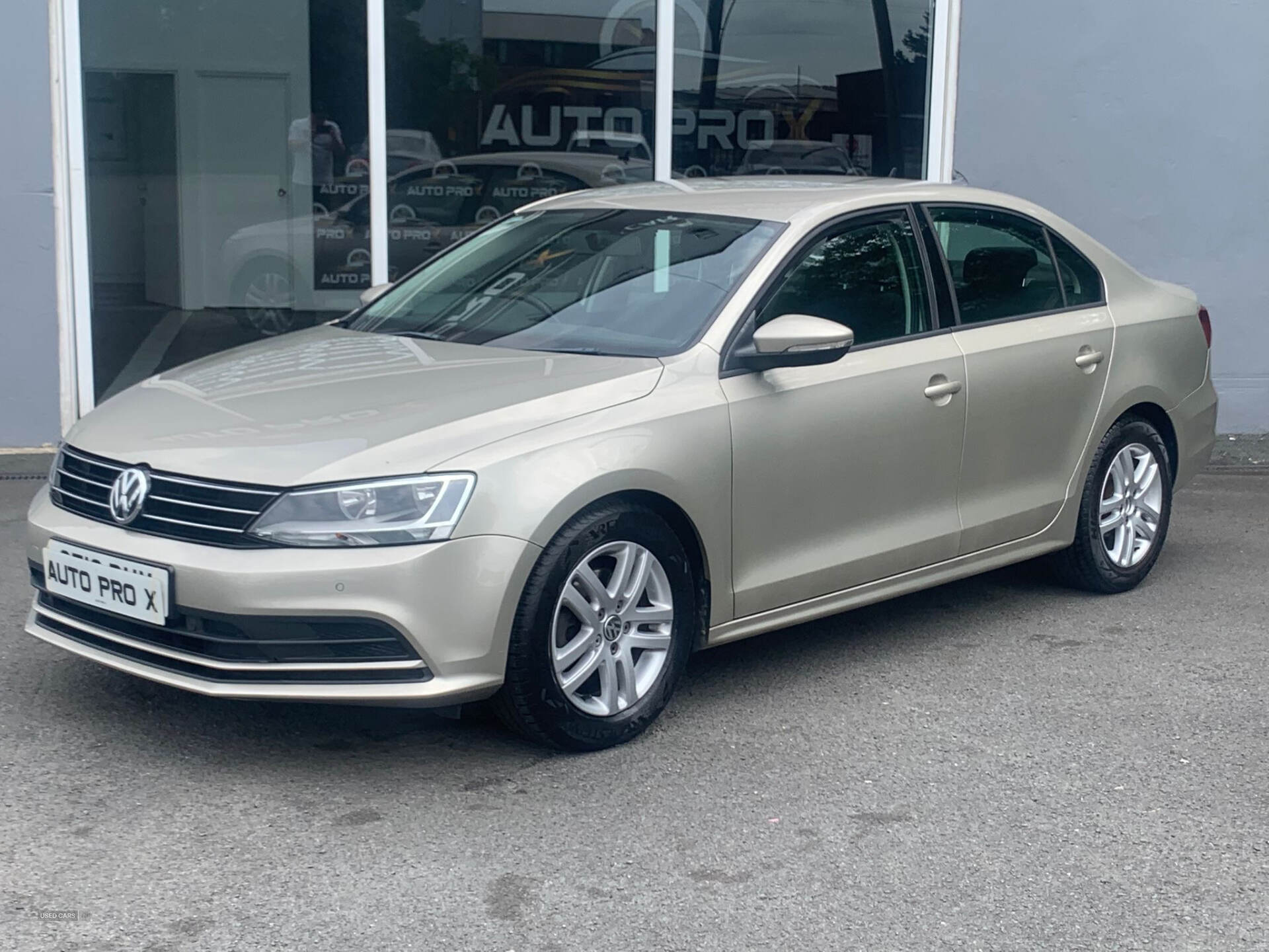 Volkswagen Jetta DIESEL SALOON in Antrim