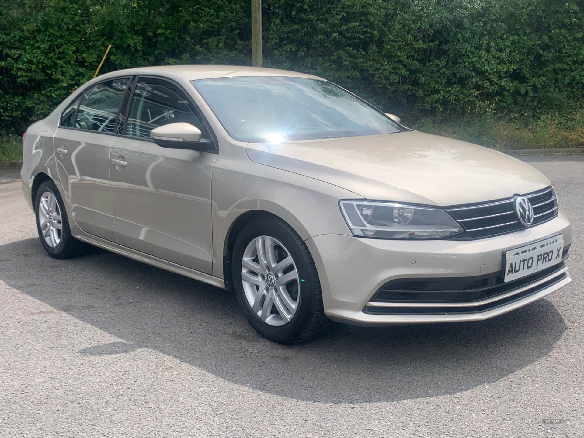 Volkswagen Jetta DIESEL SALOON in Antrim