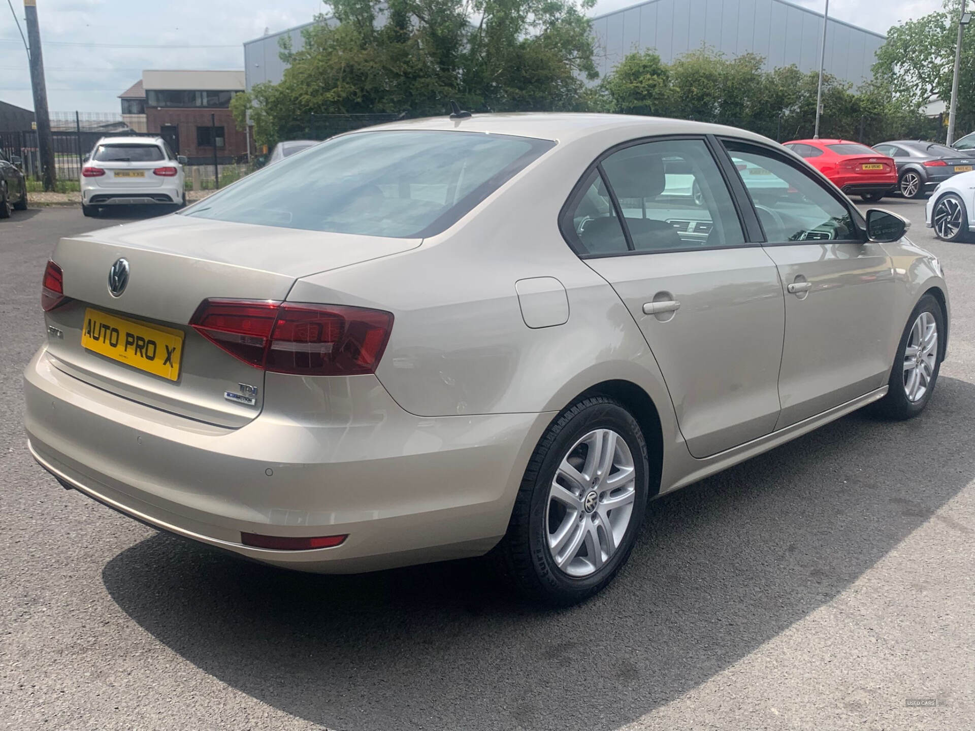 Volkswagen Jetta DIESEL SALOON in Antrim
