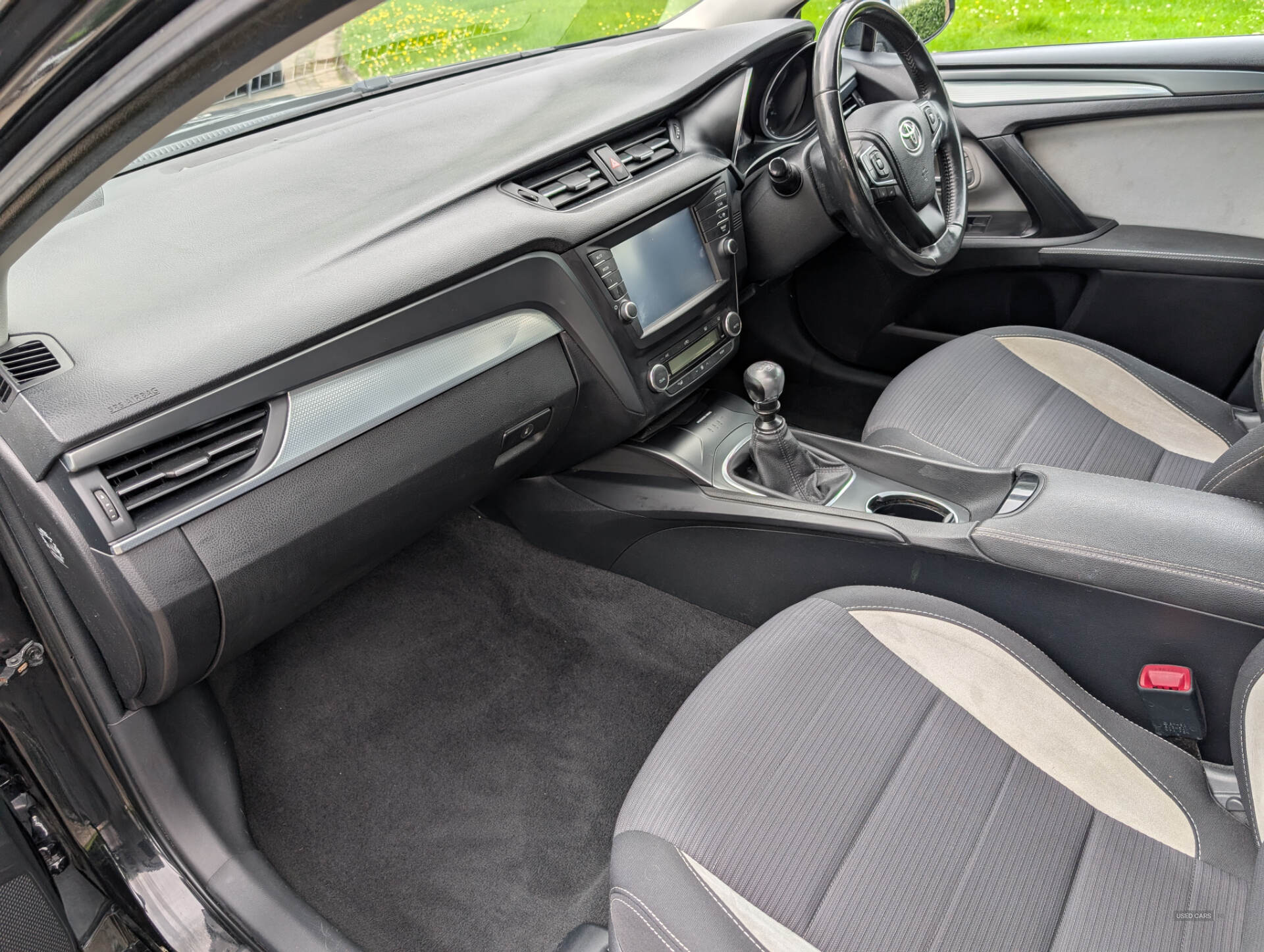 Toyota Avensis DIESEL SALOON in Tyrone
