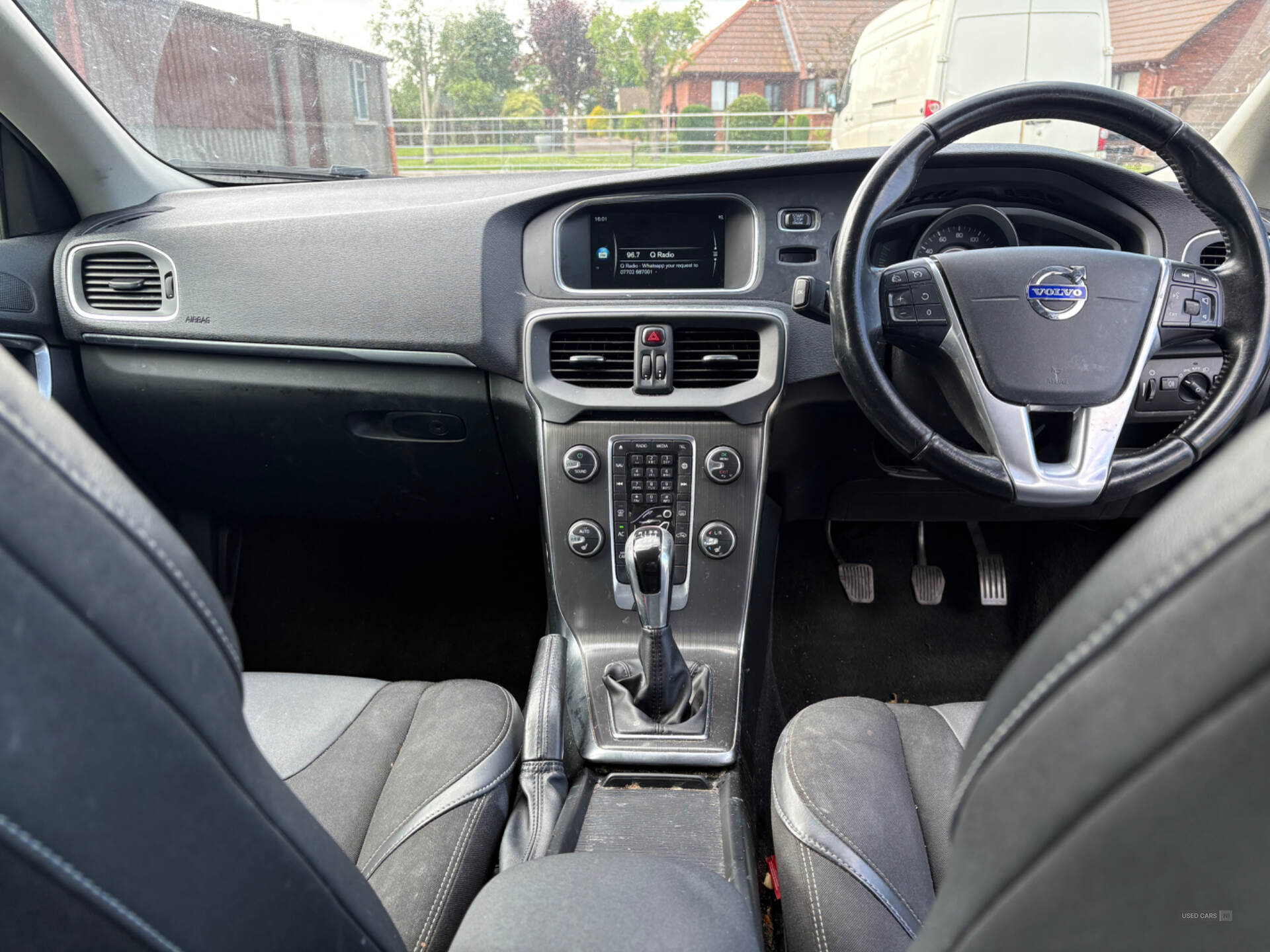 Volvo V40 DIESEL HATCHBACK in Antrim
