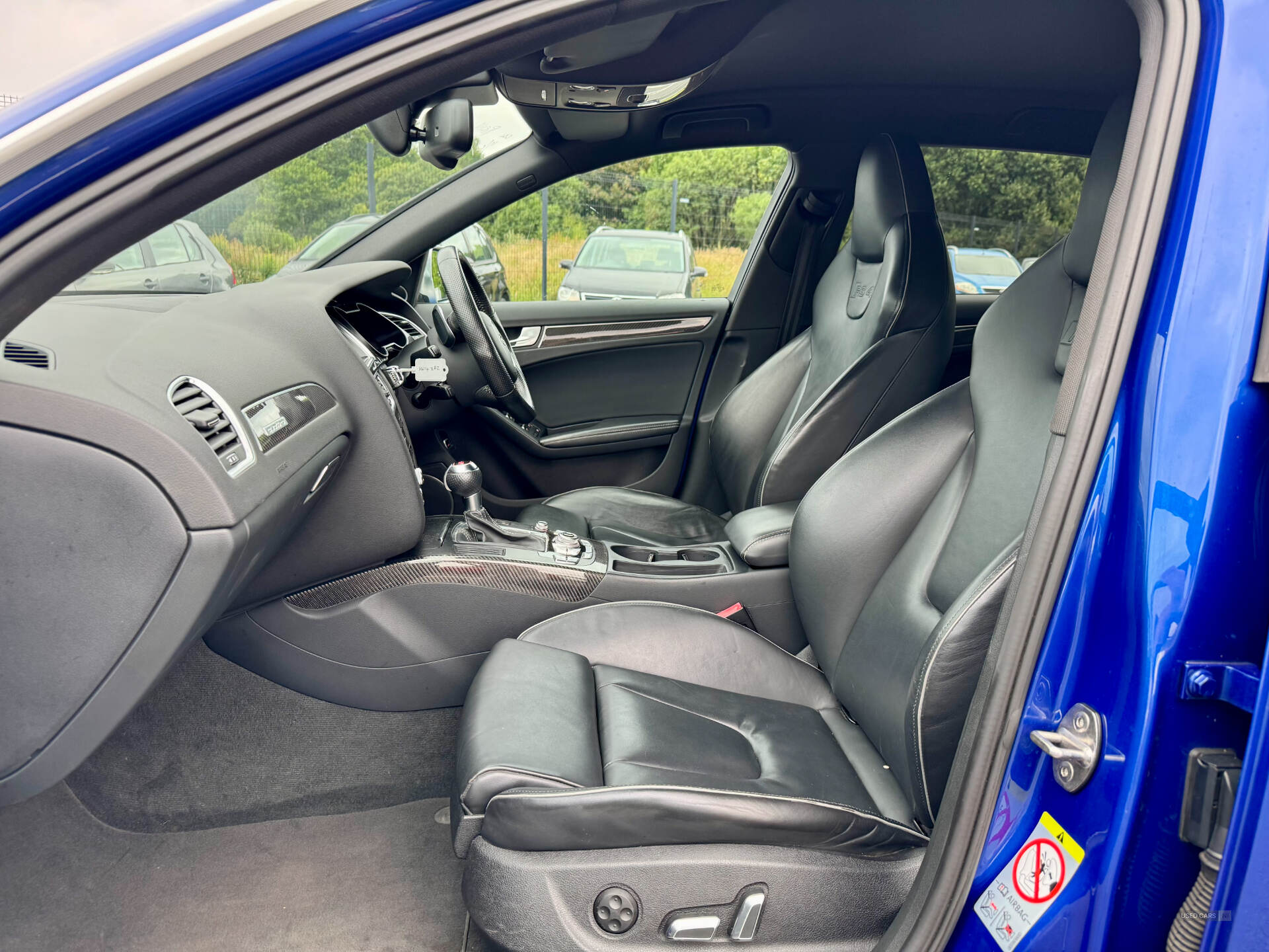 Audi RS4 AVANT in Derry / Londonderry
