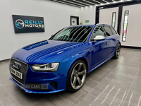 Audi RS4 AVANT in Derry / Londonderry