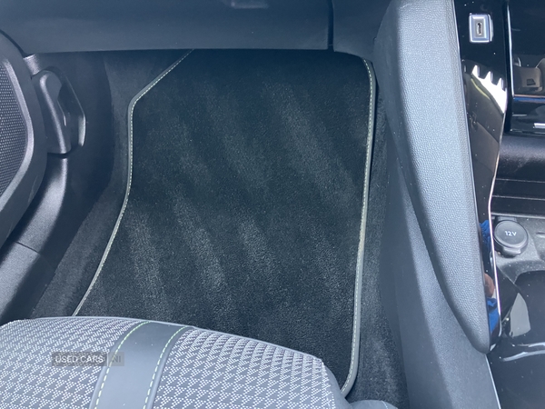 Peugeot 2008 DIESEL ESTATE in Down