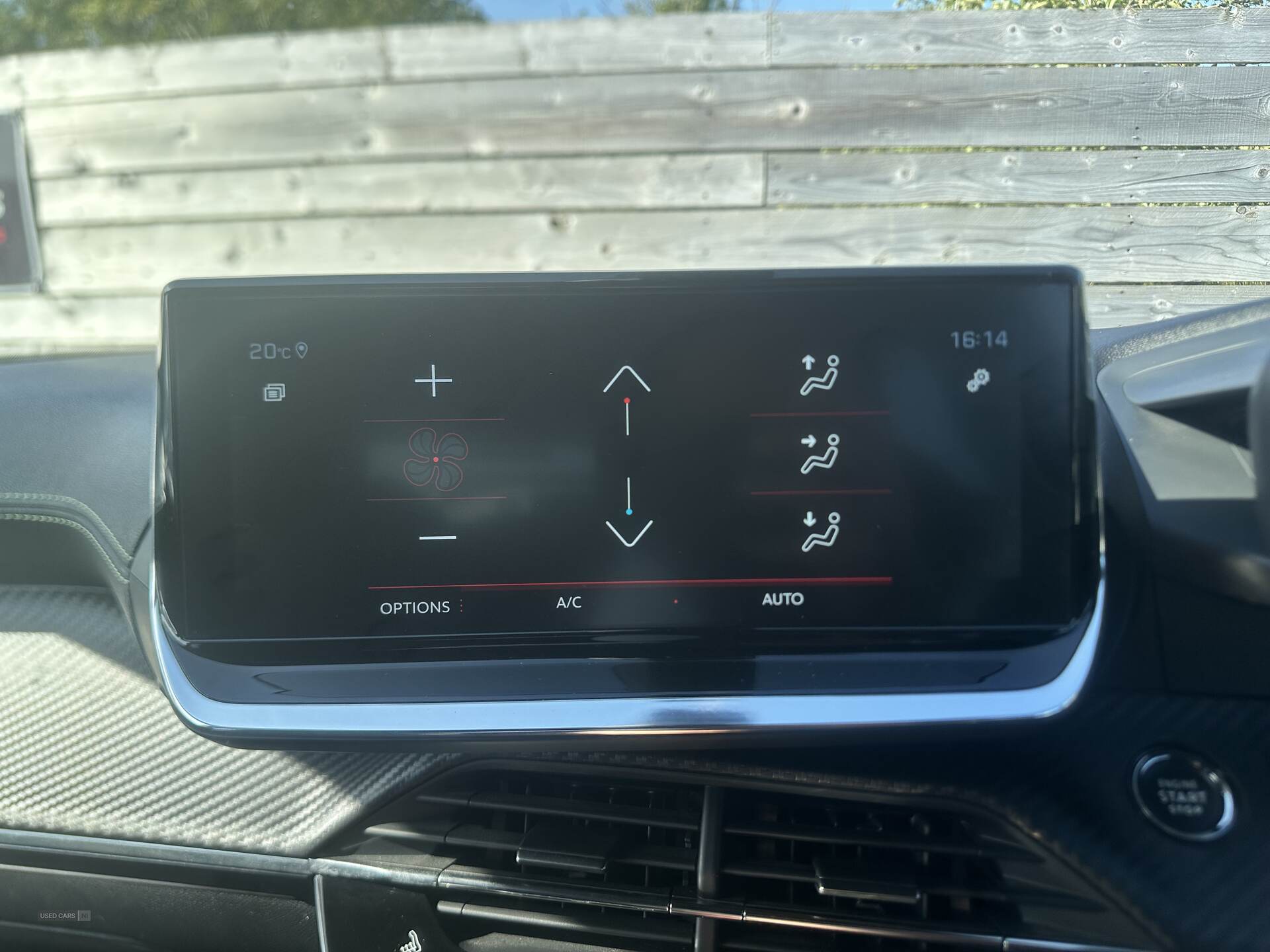Peugeot 2008 DIESEL ESTATE in Down
