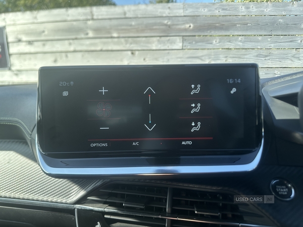 Peugeot 2008 DIESEL ESTATE in Down