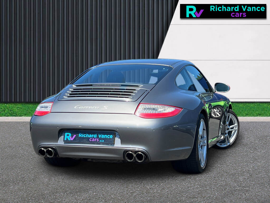 Jul 2011 Porsche 911 S 2dr PDK