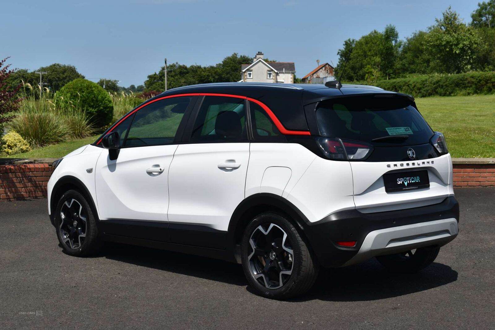 Aug 2021 Vauxhall Crossland 1.2 SRi Nav 5dr