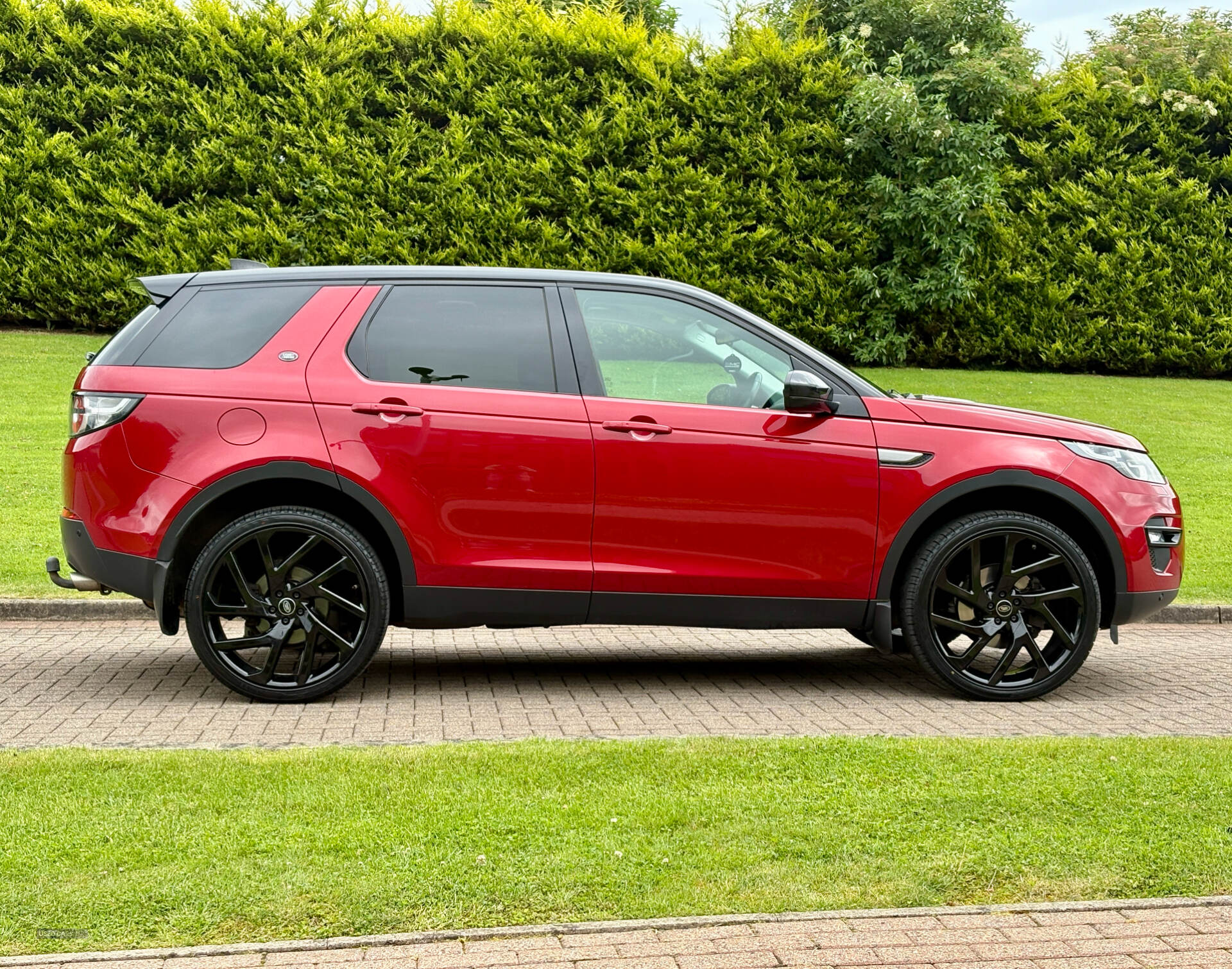 Sep 2018 Land Rover Discovery Sport 2.0 TD4 180 SE Tech 5dr Auto