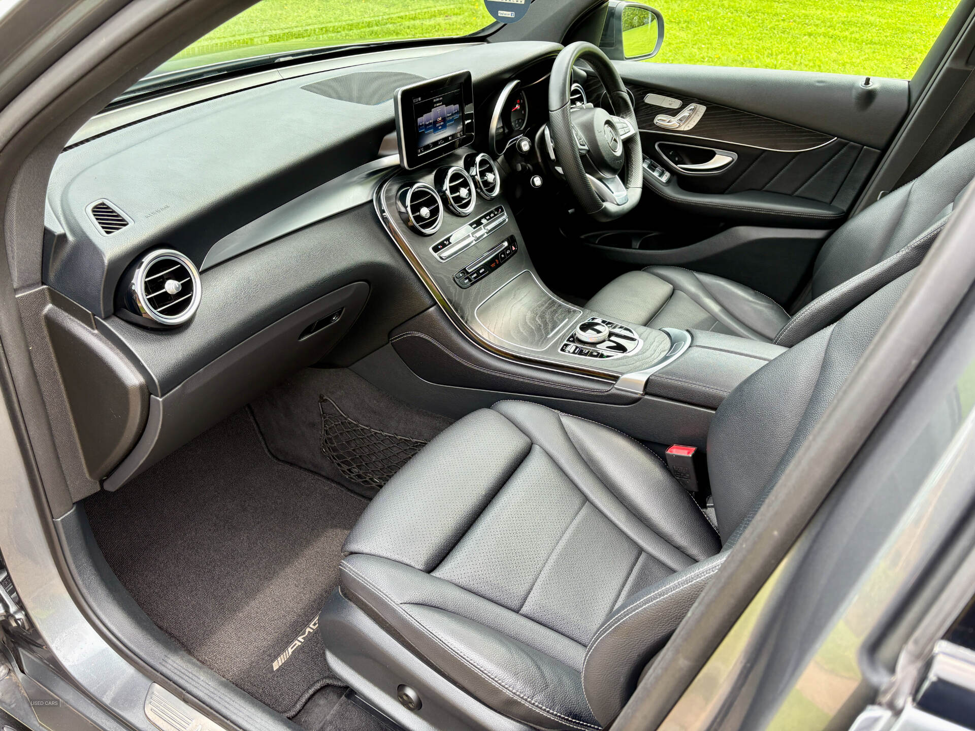 Aug 2017 Mercedes GLC-Class GLC 350d 4Matic AMG Line Premium 5dr 9G-Tronic