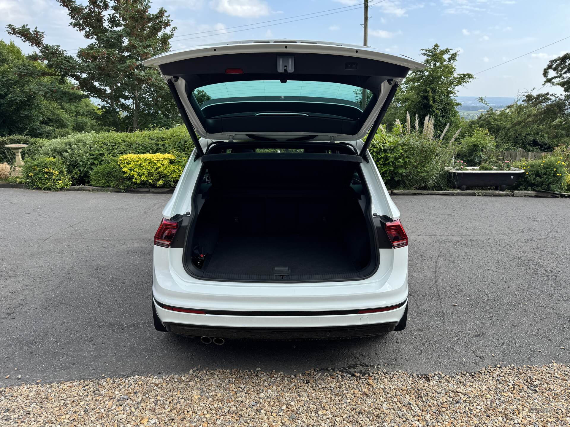 Volkswagen Tiguan DIESEL ESTATE in Antrim