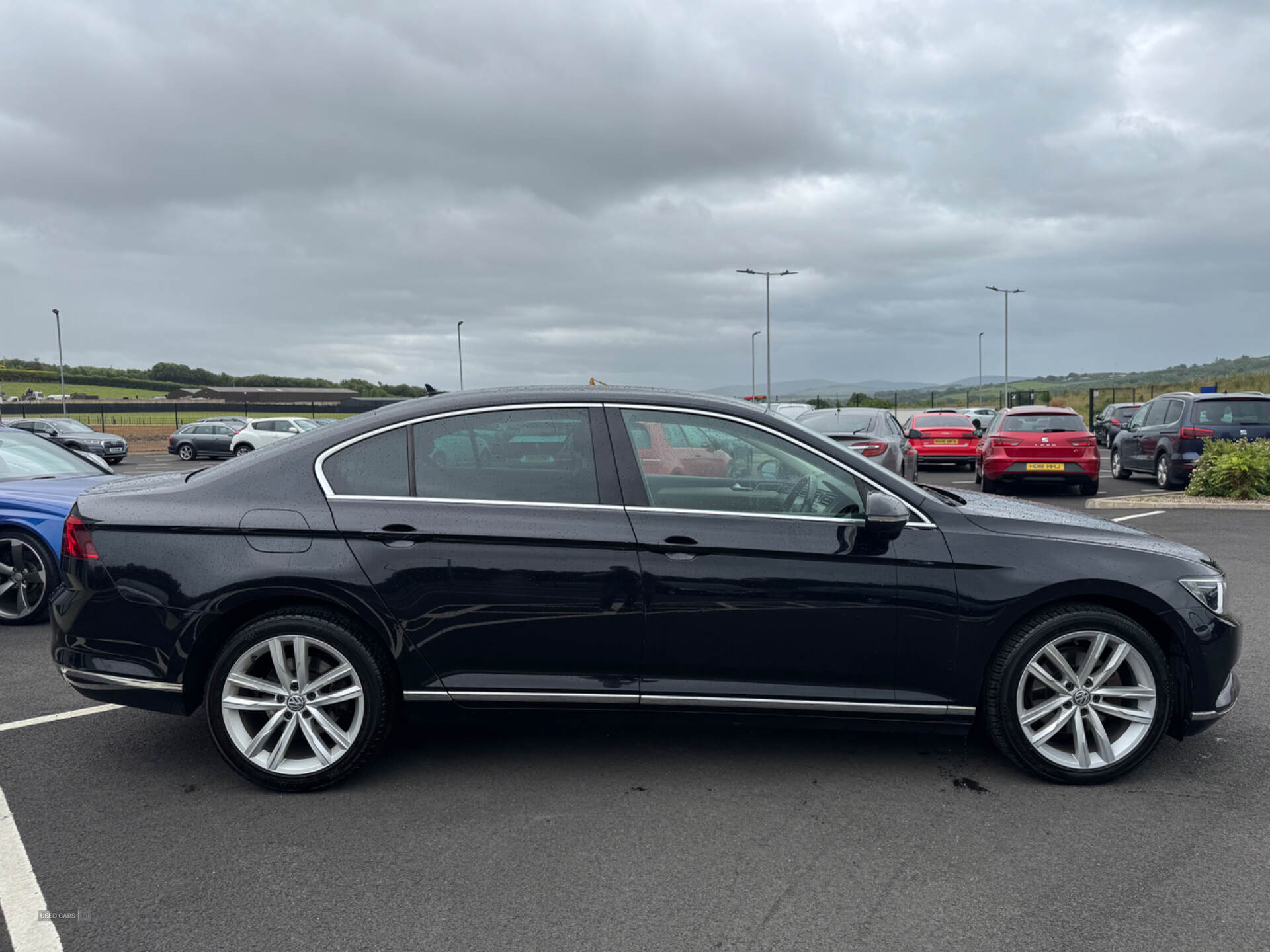 Volkswagen Passat DIESEL SALOON in Derry / Londonderry