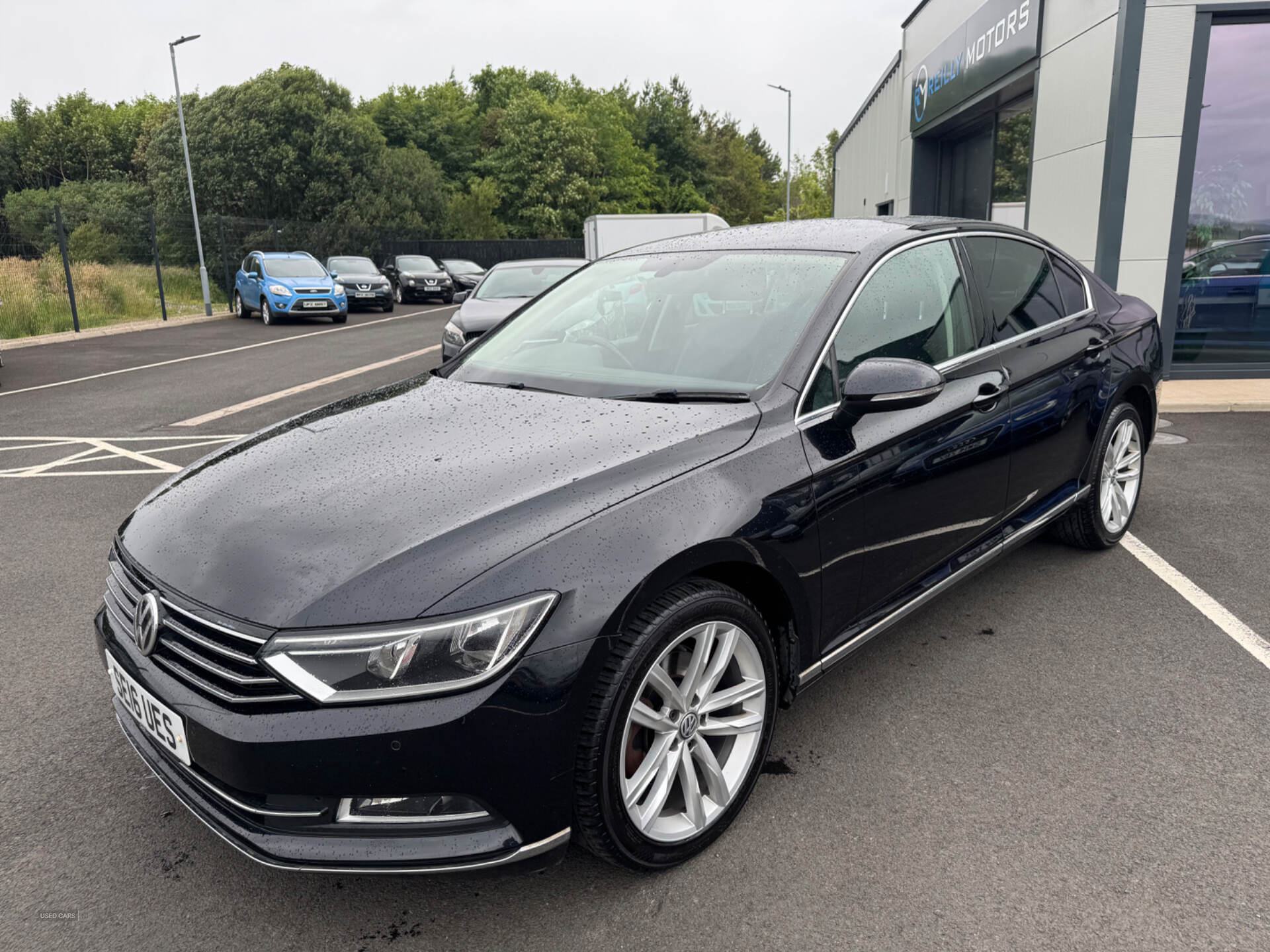 Volkswagen Passat DIESEL SALOON in Derry / Londonderry