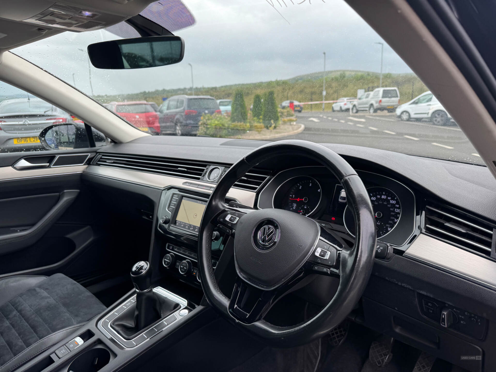 Volkswagen Passat DIESEL SALOON in Derry / Londonderry